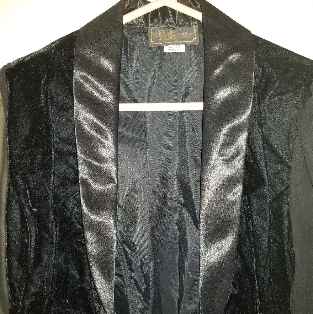 Jacket - Picture 2 of 5